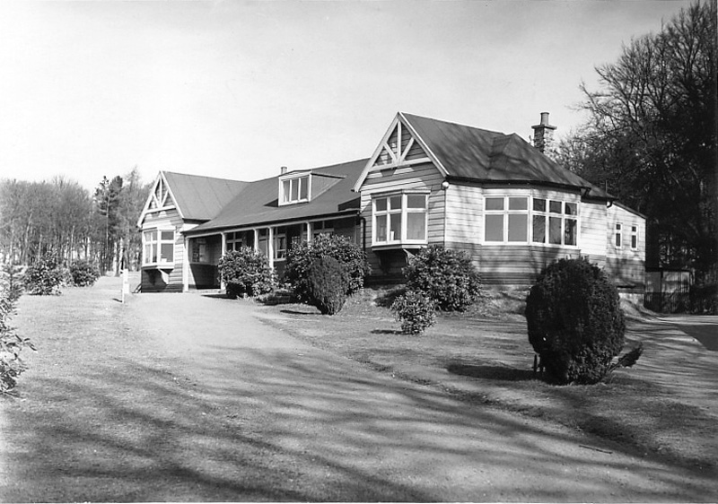 Downfield Golf Clubhouse